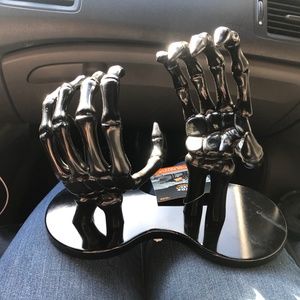 Hyde and Eek glass wine holder